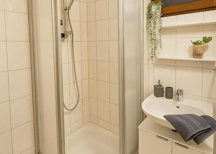 Homestyle Near Duesseldorf Messe & Airport Meerbusch